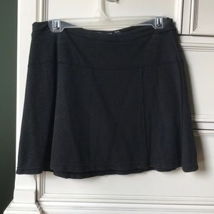 Toad&Co skort, size small, charcoal grey